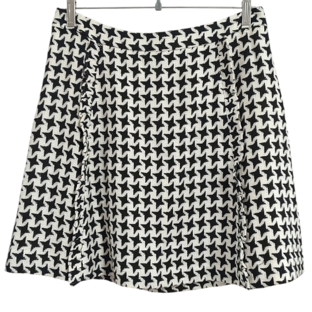 LOFT Black and White Star Patterned A-Line Skirt